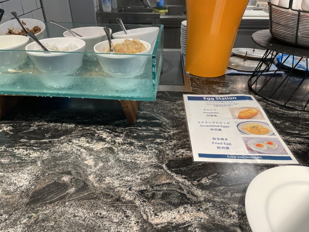 フォーポイントバイシェラトン名古屋 朝食ビュッフェのエッグステーション案内