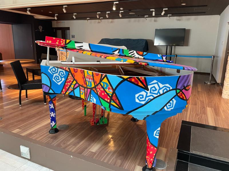 シェラトン沖縄サンマリーナリゾートのピアノ