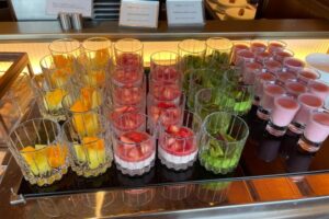 THE OSAKA STATION HOTEL, Autograph Collection朝食