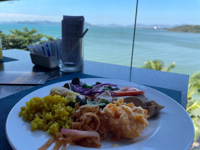 The Westin Siray Bay Resort & Spa, Phuketの朝食