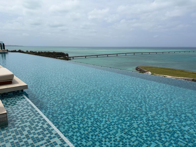 キャノピーbyヒルトン沖縄宮古島リゾート　インフィニティプール