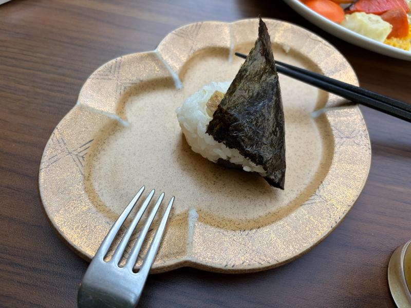オールデイダイニング アトリウム おにぎり