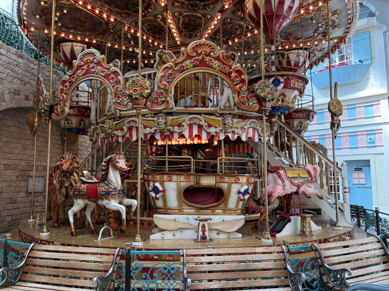 ルスツリゾート 遊園地メリーゴーランド