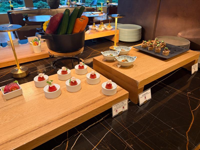 リッツカールトン福岡 クラブラウンジ ディナー前オードブル 前菜コーナー