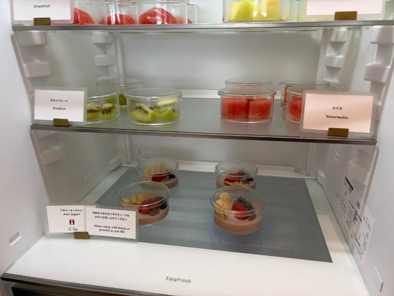 リッツカールトン福岡 朝食ビュッフェ フルーツ冷蔵ケース
