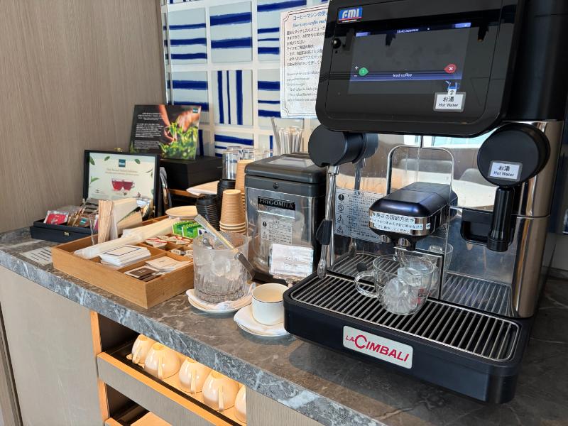 ヒルトン長崎 エグゼクティブラウンジ コーヒーマシン